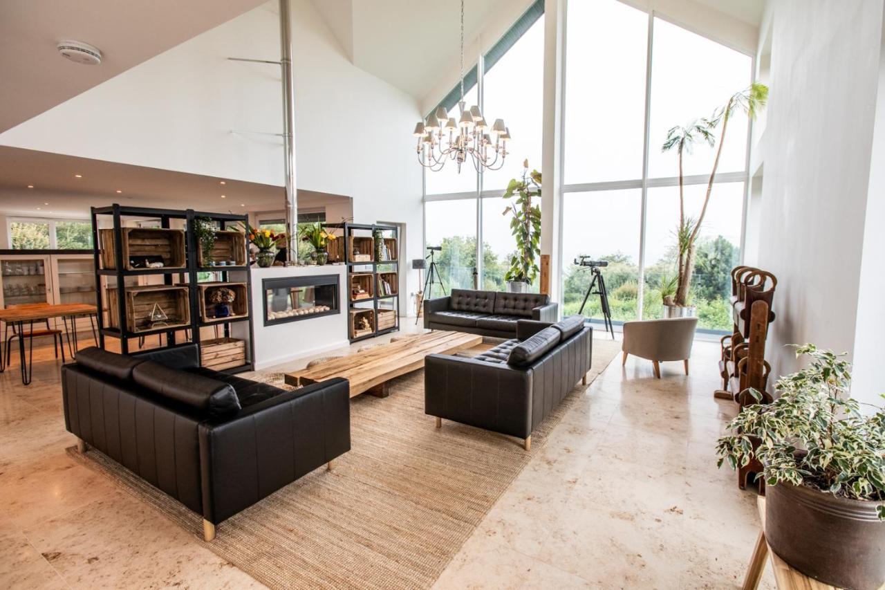 לינה וארוחת בוקר ניופורט Ecton House מראה חיצוני תמונה